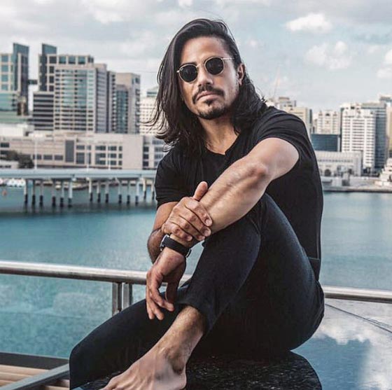 الطاهي التركي حبيب الملح في فيديو كليب مع مغني الراب الأميركي شون.. فيديو صورة رقم 4 الطاهي التركي حبيب الملح في فيديو كليب مع مغني الراب الأميركي شون.. فيديو صورة رقم 4