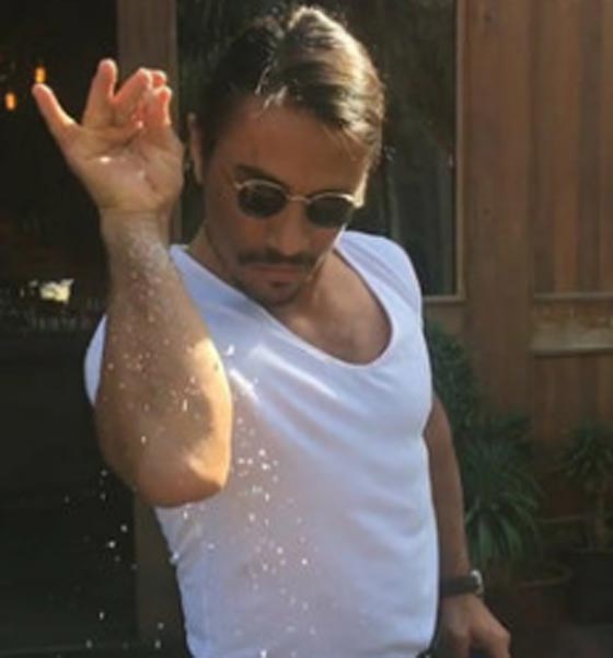 الطاهي التركي حبيب الملح في فيديو كليب مع مغني الراب الأميركي شون.. فيديو صورة رقم 1 الطاهي التركي حبيب الملح في فيديو كليب مع مغني الراب الأميركي شون.. فيديو صورة رقم 1