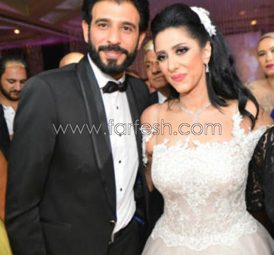 فنانات عربيات تزوجن من رجال يصغرهن عمرا صورة رقم 8
