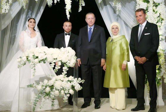 تعرفوا على أبرز أعراس المشاهير الأتراك لعام 2017 صورة رقم 6