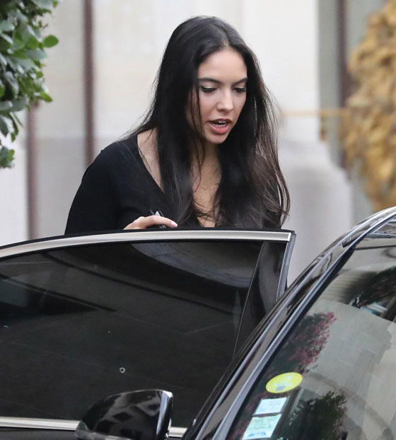 ما هي حقيقة علاقة  المغني مايك جاغر بفتاة كويتية تصغره ب 52 عاما؟! صورة رقم 9