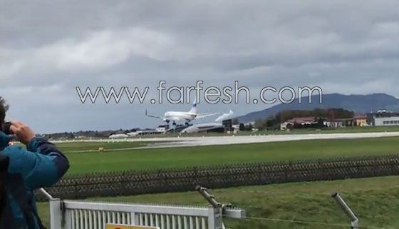 لحظات مروعة.. عاصفة شديدة تتلاعب بطائرة في الهواء صورة رقم 4 لحظات مروعة.. عاصفة شديدة تتلاعب بطائرة في الهواء صورة رقم 4