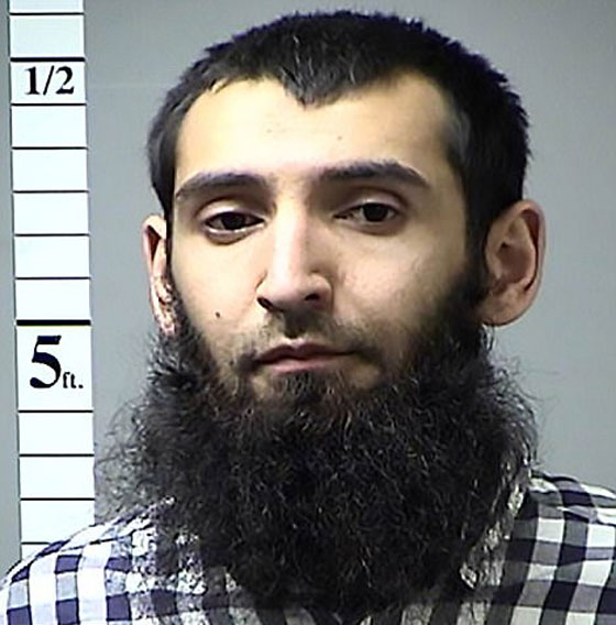 منفذ هجوم نيويورك يطلب رفع علم داعش وترامب يدعو لإعدامه صورة رقم 5 منفذ هجوم نيويورك يطلب رفع علم داعش وترامب يدعو لإعدامه صورة رقم 5