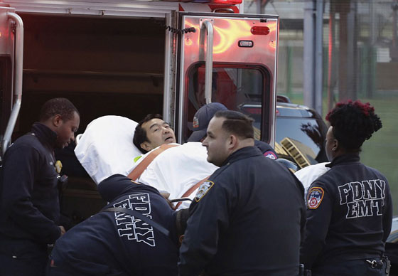 8 قتلى و12 جريحاً بدهس جنوب منهاتن في نيويورك صورة رقم 16 8 قتلى و12 جريحاً بدهس جنوب منهاتن في نيويورك صورة رقم 16