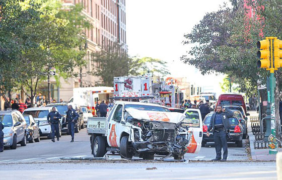 منفذ هجوم نيويورك يطلب رفع علم داعش وترامب يدعو لإعدامه صورة رقم 12 منفذ هجوم نيويورك يطلب رفع علم داعش وترامب يدعو لإعدامه صورة رقم 12