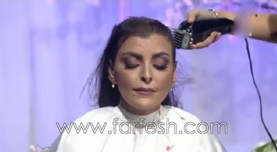 فيديو مذيعة سعودية تحلق شعرها على الهواء مباشرةً.. لهذا السبب! صورة رقم 6 فيديو مذيعة سعودية تحلق شعرها على الهواء مباشرةً.. لهذا السبب! صورة رقم 6