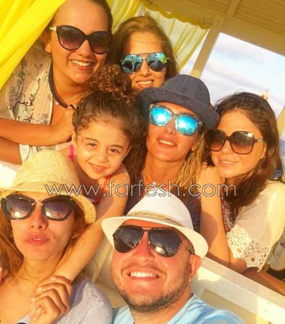 بالصور.. أجمل اللقطات المميزة لمشاهير عرب أنجبوا توائم صورة رقم 6