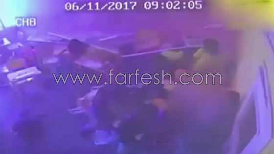 فيديو مروع.. شاحنة كبيرة تجتاح صفا مليء بالطلاب صورة رقم 5 فيديو مروع.. شاحنة كبيرة تجتاح صفا مليء بالطلاب صورة رقم 5