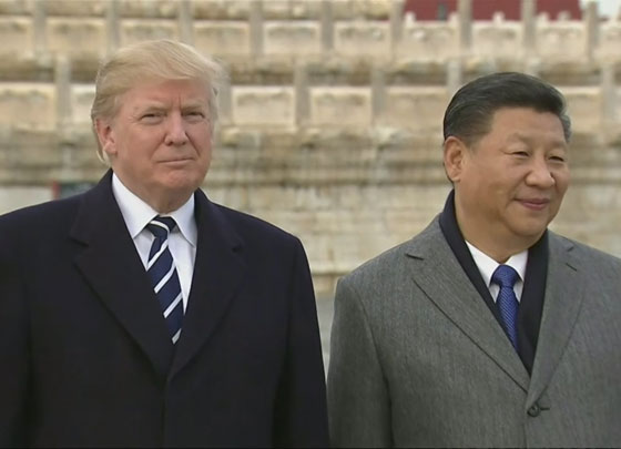 بالفيديو.. جندي صيني لمراقبة خطوات ترامب والسبب ؟ صورة رقم 4 بالفيديو.. جندي صيني لمراقبة خطوات ترامب والسبب ؟ صورة رقم 4