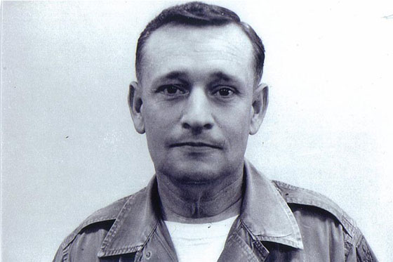 مشاهير اختفوا بشكل غامض واصبحوا لغزا محيرا لغاية اليوم.. ما مصيرهم؟ صورة رقم 4 مشاهير اختفوا بشكل غامض واصبحوا لغزا محيرا لغاية اليوم.. ما مصيرهم؟ صورة رقم 4