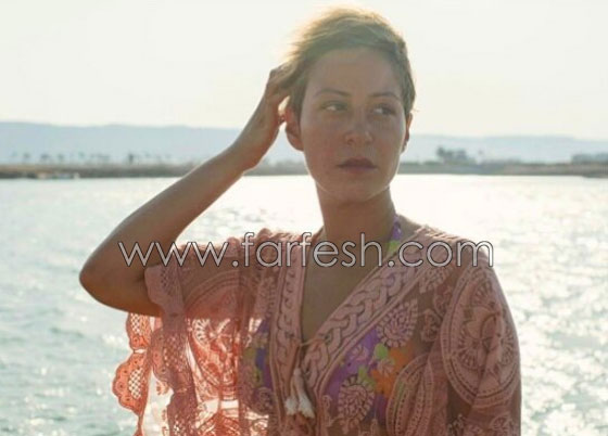 صورة الفنانة منة شلبي باحضان مخرج شاب! ما علاقتها بفيديو شيرين؟ صورة رقم 3