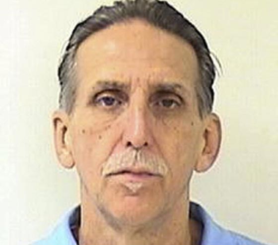 براءة أمريكي بعد ان امضى نصف عمره في السجن ظلما صورة رقم 5 براءة أمريكي بعد ان امضى نصف عمره في السجن ظلما صورة رقم 5