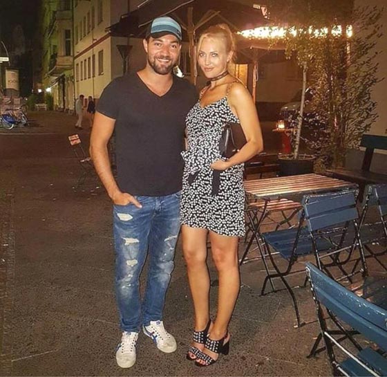 فيديو النجمة التركية مريم اوزرلي تعرض خاتم خطوبتها من باسل الزارو  صورة رقم 7