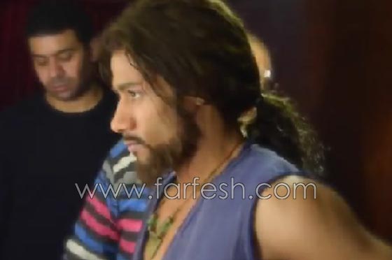 محمد رمضان يستعراض مهاراته ويتسلق المباني صورة رقم 1
