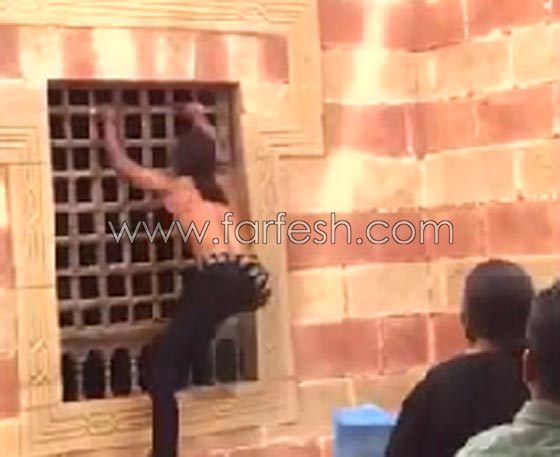 محمد رمضان يستعراض مهاراته ويتسلق المباني صورة رقم 2