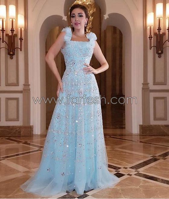 صور ميريام فارس وسر اختيار فساتينها الأجمل لعام 2017 صورة رقم 3