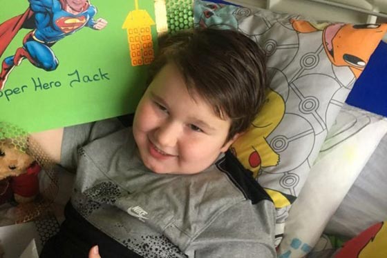 طفلٌ يحاول الانتحار بسبب زملائه في المدرسة، ورسالته لأمه تدمي القلوب صورة رقم 3 طفلٌ يحاول الانتحار بسبب زملائه في المدرسة، ورسالته لأمه تدمي القلوب صورة رقم 3