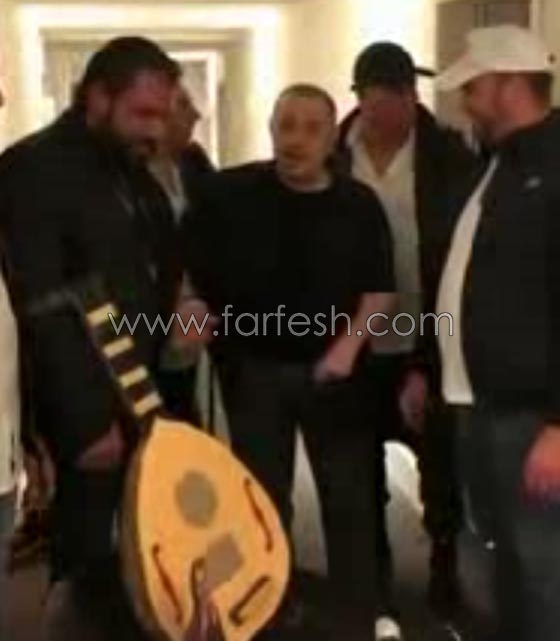 فيديو جورج وسوف يحتفل بعيد ميلاده ويكاد لا يستطيع الوقوف صورة رقم 4