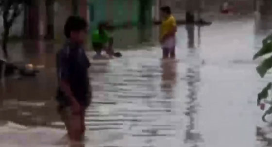 كوارث طبيعية مدمرة حصدت أرواح المئات وشردت الآلاف في عام 2017 صورة رقم 2 كوارث طبيعية مدمرة حصدت أرواح المئات وشردت الآلاف في عام 2017 صورة رقم 2