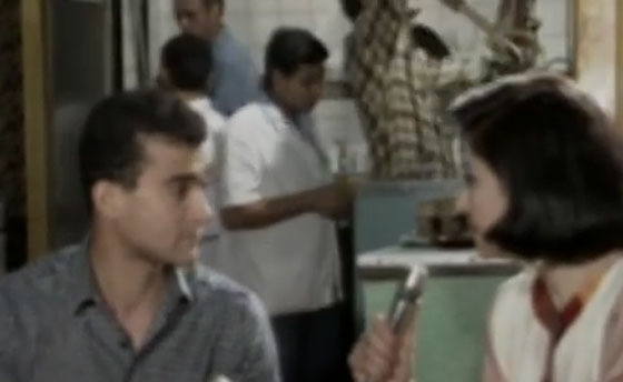 فيديو وصور: شاب مصري يؤكد أن مخلوقات فضائية اختطفته! هل تصدقه؟ صورة رقم 2 فيديو وصور: شاب مصري يؤكد أن مخلوقات فضائية اختطفته! هل تصدقه؟ صورة رقم 2