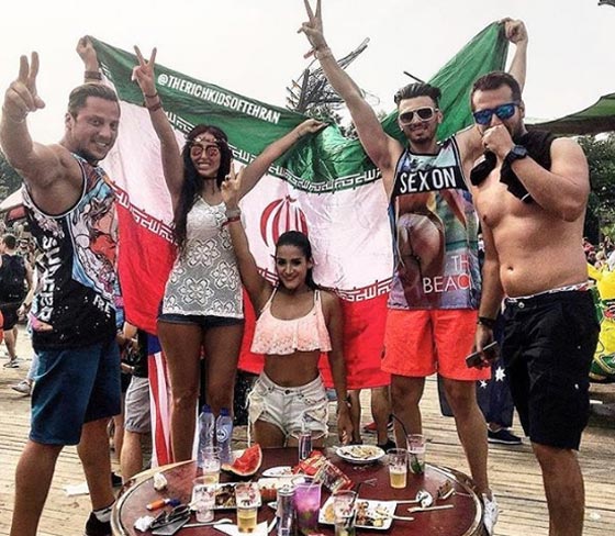 بالصور.. أبناء أثرياء ايران يتباهون رغم المشكلات الاقتصادية صورة رقم 15 بالصور.. أبناء أثرياء ايران يتباهون رغم المشكلات الاقتصادية صورة رقم 15