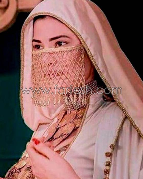 صور فنانة تونسية بفستان زفاف جريء اثار الكثير من الجدل! صورة رقم 10