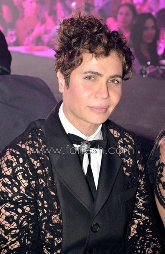 بعد الاغاني النسائية الهابطة.. اللبناني جو رعد يغني (يا حمار )! بالفيديو صورة رقم 3
