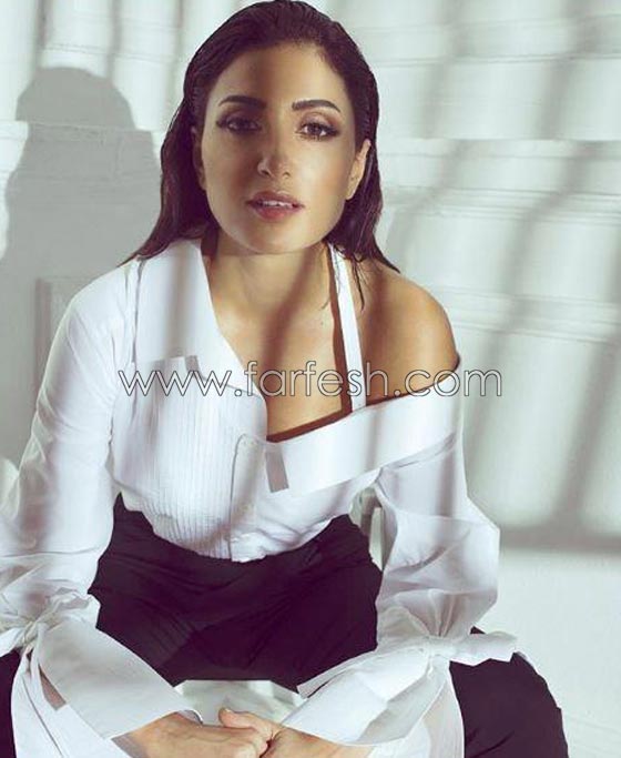 10 صور فنانين وفنانات نشروها على مواقع التواصل في 24 ساعة صورة رقم 3