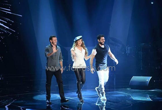  فيديو نانسي عجرم تتغزل بـ كاظم الساهر وتغني له (عم بتعلق فيك) صورة رقم 4