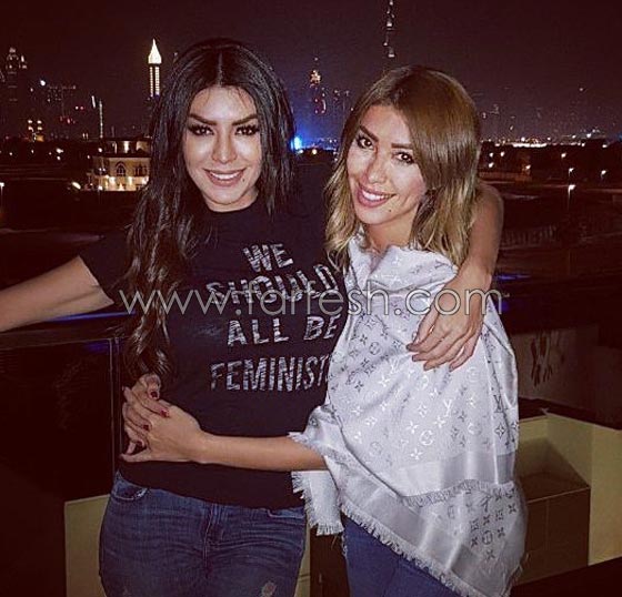 صور امل بشوشة وشقيقتها.. يصعب التفريق بينهم من شدة الشبه صورة رقم 3