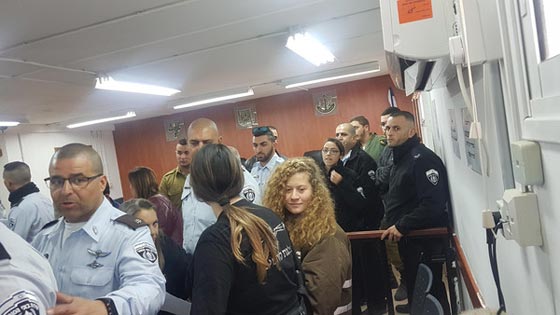 الفلسطينية عهد تطفئ شمعتها السابعة عشرة في السجون الإسرائيلية صورة رقم 1