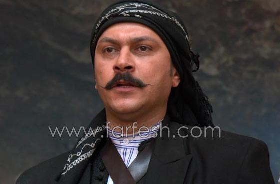 هل سيعود وائل شرف الى باب الحارة؟ ولمن أهدى خيزرانة العكيد معتز؟ صورة رقم 3