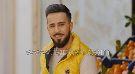 صوته وهو يغني خلال بيع البرتقال أوصله إلى العالمية.. صورة رقم 5