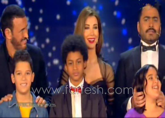 بالفيديو: تامر حسني يحرق نتيجة ذا فويس كيدز قبل إعلانها ويهنئ حمزة لبيض صورة رقم 3