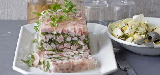 بالصور.. اليكم أبرز الأطباق على موائد أفراح العائلة المالكة البريطانية صورة رقم 3 بالصور.. اليكم أبرز الأطباق على موائد أفراح العائلة المالكة البريطانية صورة رقم 3