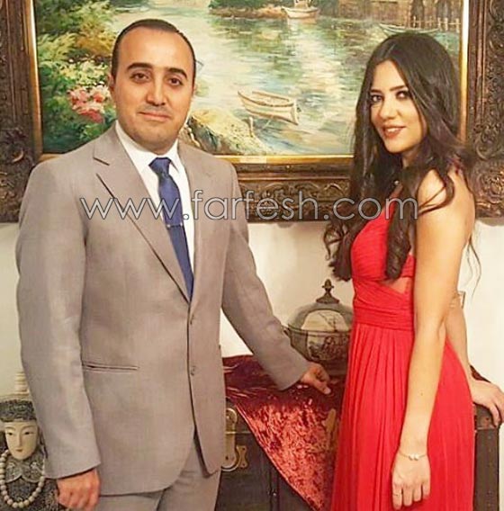 بالفيديو اعلامي لبناني يفاجىء حبيبته ويطلب يدها في الطائرة عبر مكبرات الصوت  صورة رقم 12