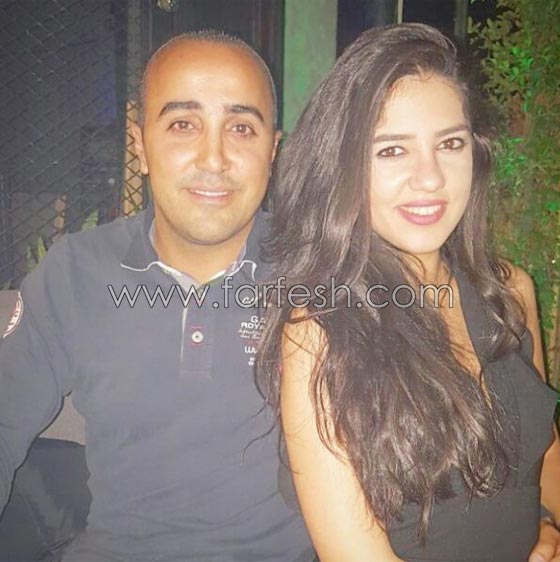 بالفيديو اعلامي لبناني يفاجىء حبيبته ويطلب يدها في الطائرة عبر مكبرات الصوت  صورة رقم 13