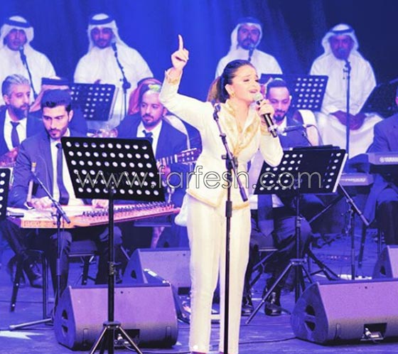 صور حلا الترك تثير الجدل بإطلالات أكبر من عمرها، والجمهور: (أين حلا)؟ صورة رقم 5