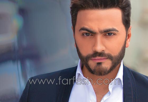بالصور: تامر حسني متهم بعملية تجميل إضافية بعد الغمازة في الذقن!    صورة رقم 7