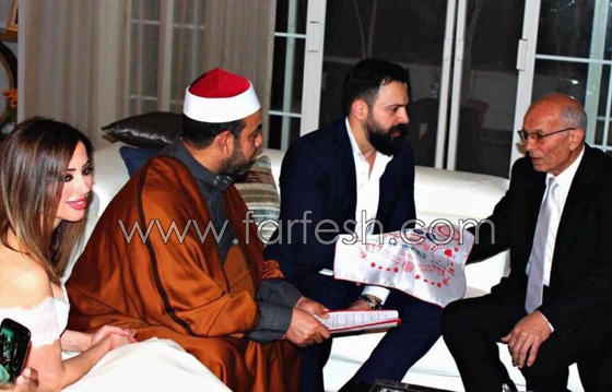 صورة رومانسية للنجم السوري تيم حسن والإعلامية المصرية وفاء الكيلاني صورة رقم 4