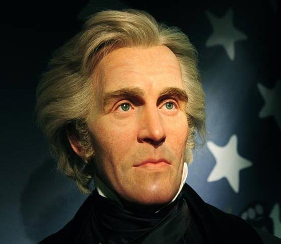 بالصور: أطرف غرائب الزعماء العالميين المضحكة والشاذة بينهم زعيم عربي صورة رقم 3 بالصور: أطرف غرائب الزعماء العالميين المضحكة والشاذة بينهم زعيم عربي صورة رقم 3