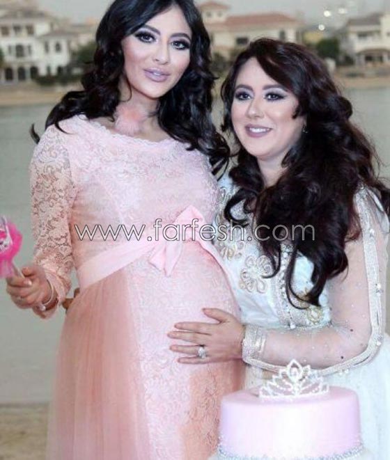 حصريا بمناسبة عيد الأم: صور 50  فنانة عربية مع أمهاتهن (ج. 1) صورة رقم 12