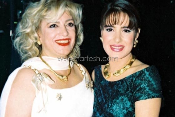 حصريا بمناسبة عيد الام: صور 50 فنانة عربية مع امهاتهن (ج. 2) صورة رقم 15
