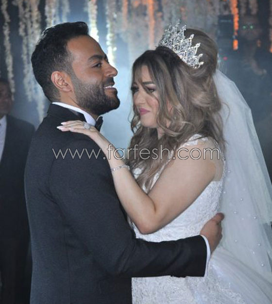  النجم تامر عاشور يفجّر مفاجأة: طلّقت زوجتي في شهر العسل! صورة رقم 2