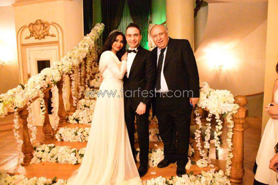 شيرين عبد الوهاب تنشر 10 صور جديدة من حفل زفافها على حسام حبيب صورة رقم 4