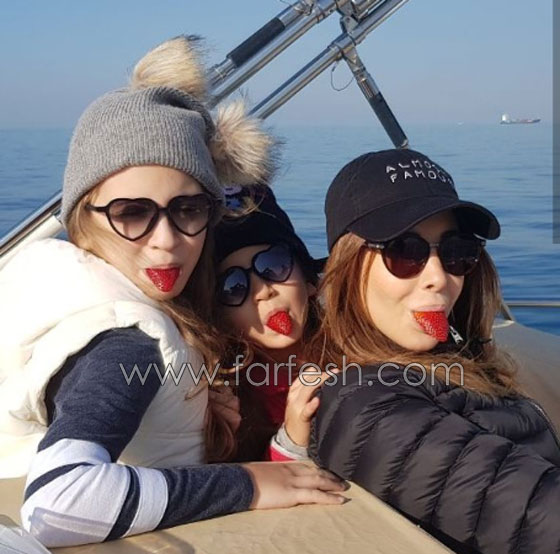 صور طريفة: فنانات عربيات مع بناتهن الصغار اللاتي يحاولن تقليدهن  صورة رقم 1