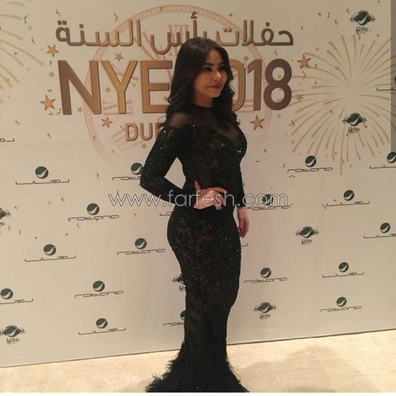 صور نجمات عربيات بفساتين سهرة باللون الأسود.. أيهن الأجمل؟ صورة رقم 3