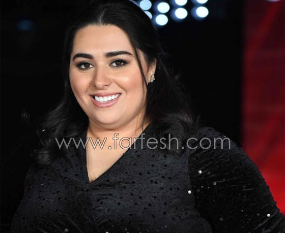 العراقية دموع تحسين، الفائزة في ذا فويس 4 مع المدربة أحلام.. الف مبروك..  صورة رقم 8