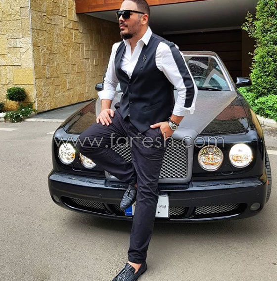 فيديو رامي عياش يقف بالدور بكل تواضع في المطار.. ماذا فعل مع المسافرين؟:  صورة رقم 2