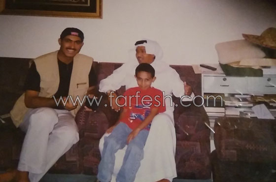 فيديو فنان العرب محمد عبده يتلو بصوته العذب آيات من القرآن الكريم صورة رقم 2